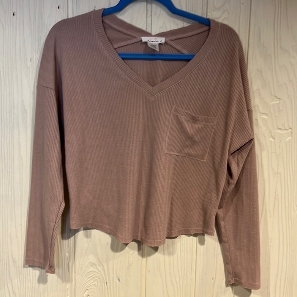 Urban ROMANTICS Crop Long Sleeve Rib Knit Sweater Size medium
